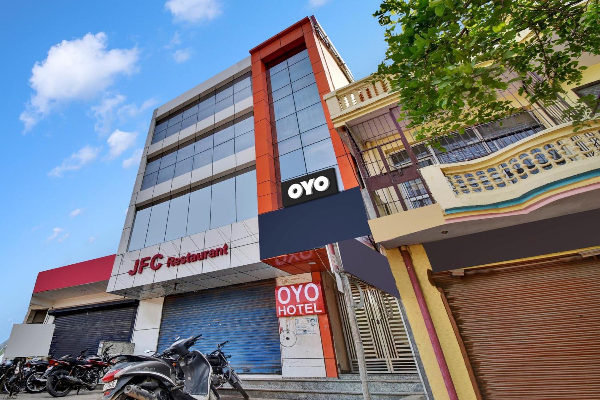 Oyo Flagship Hotel Royal Paradise Ghaziabad Exterior foto